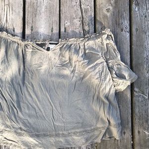 AE Off the Shoulder Top